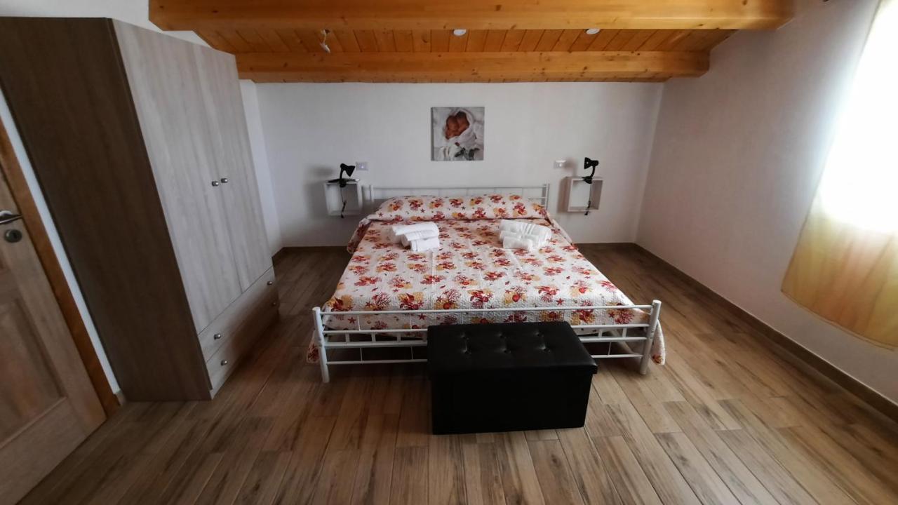 Debel house Bed and Breakfast Marina di Ragusa Buitenkant foto