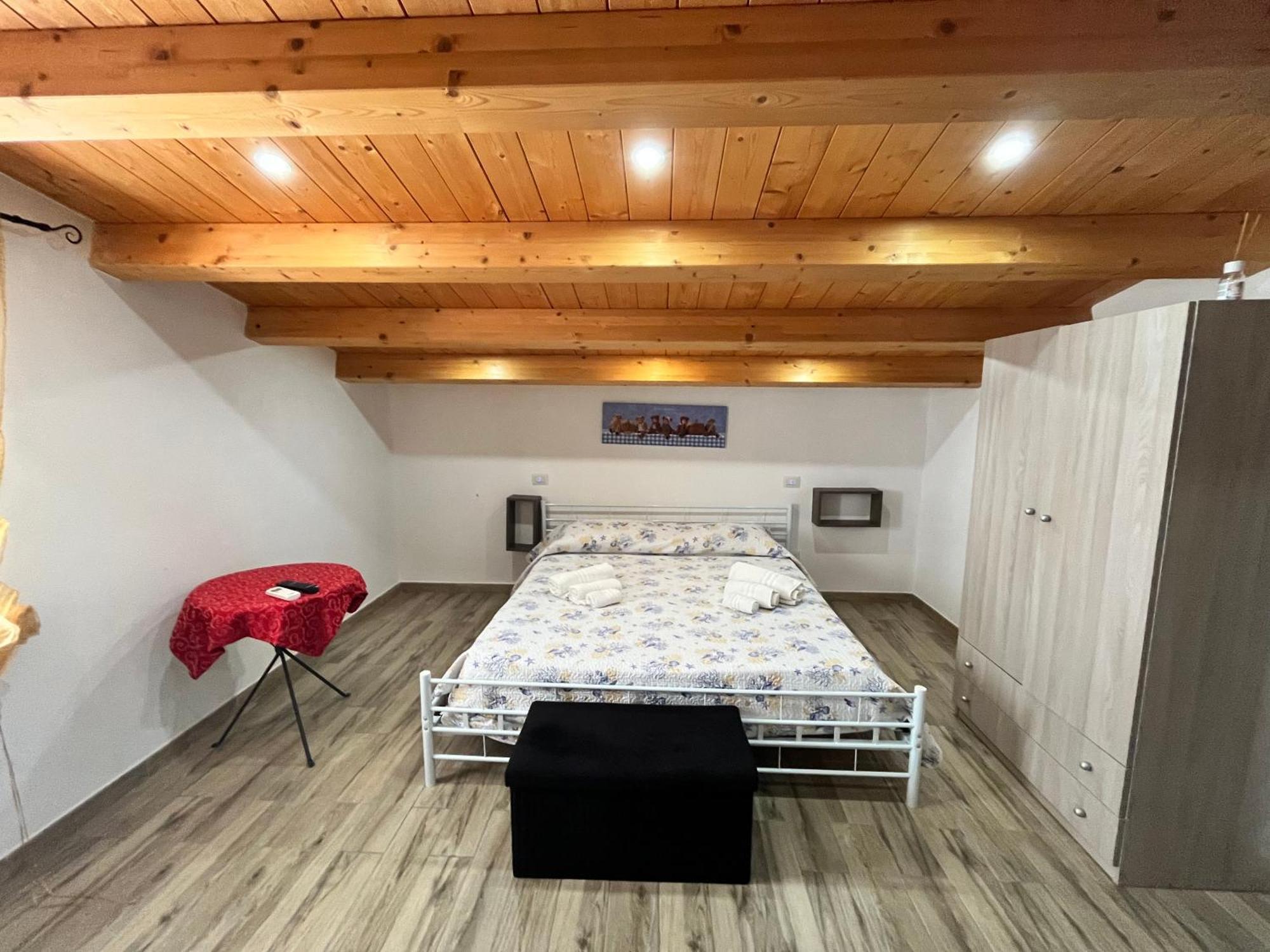 Debel house Bed and Breakfast Marina di Ragusa Buitenkant foto